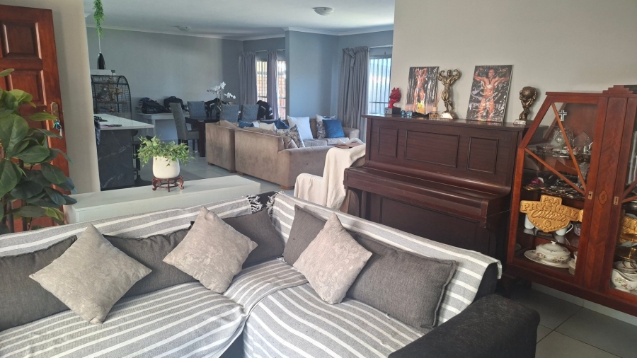 3 Bedroom Property for Sale in Gonubie Eastern Cape